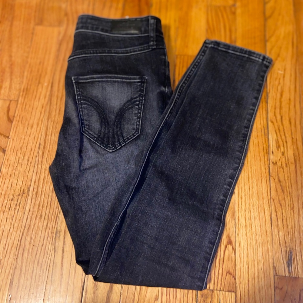 Hollister black ripped jeans